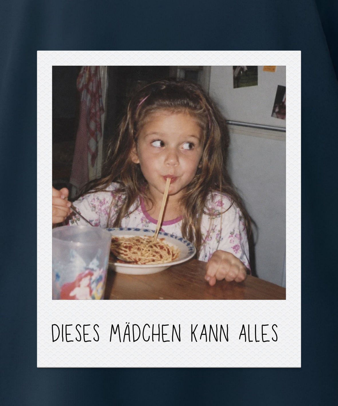 Dieses Mädchen kann alles - Unisex, Oversize T-Shirt